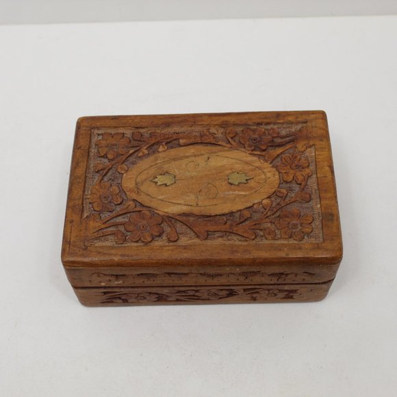 Vintage Hand Carved Wood Box Made in India - Picture 1 of 7